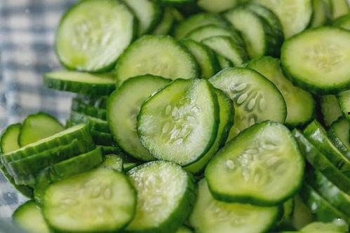 如何吃小瓜,小瓜的多样美味吃法探索